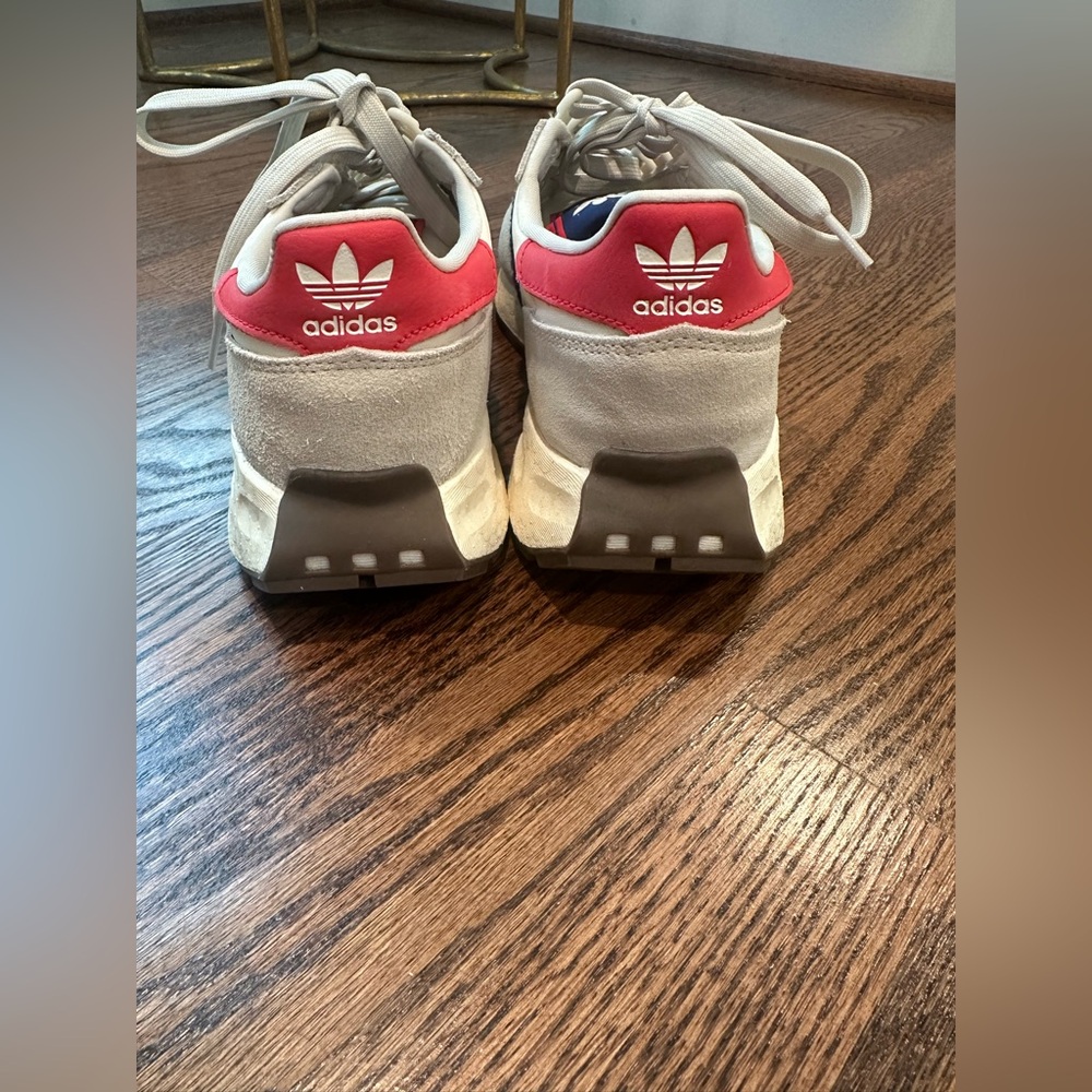 Adidas Retropy Gray Sneakers with Navy Stripes and Red Accent - Picture 3 of 4